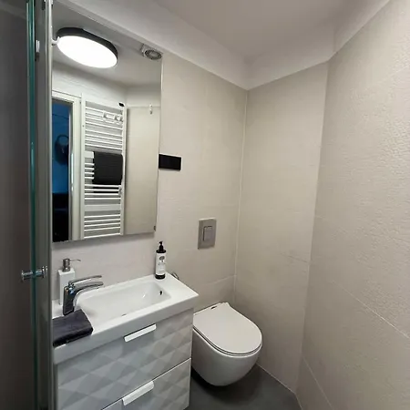 Domillion 2bdr New On Pilies St Διαμέρισμα *
