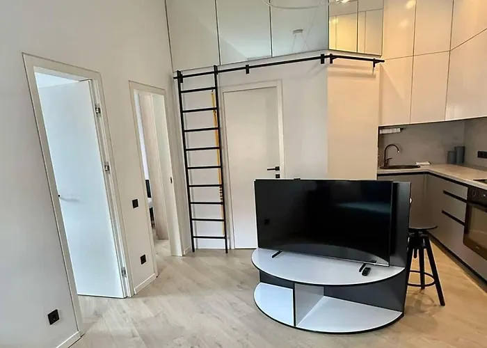 Apartment Domillion 2bdr New On Pilies St *